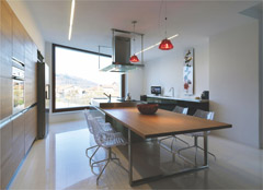 Damilanostudio Architects and B-House