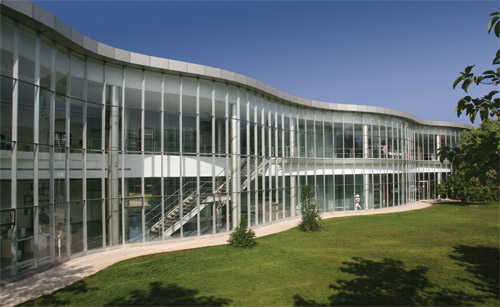 Skyline India : The Glass Signature