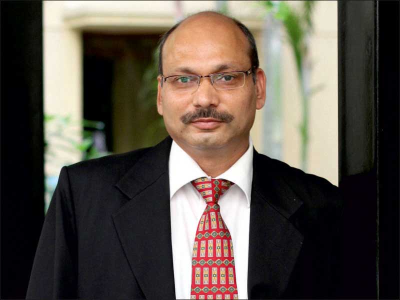 Amit Bansal, director of sales in Caterpillar’s Building Construction Products Division