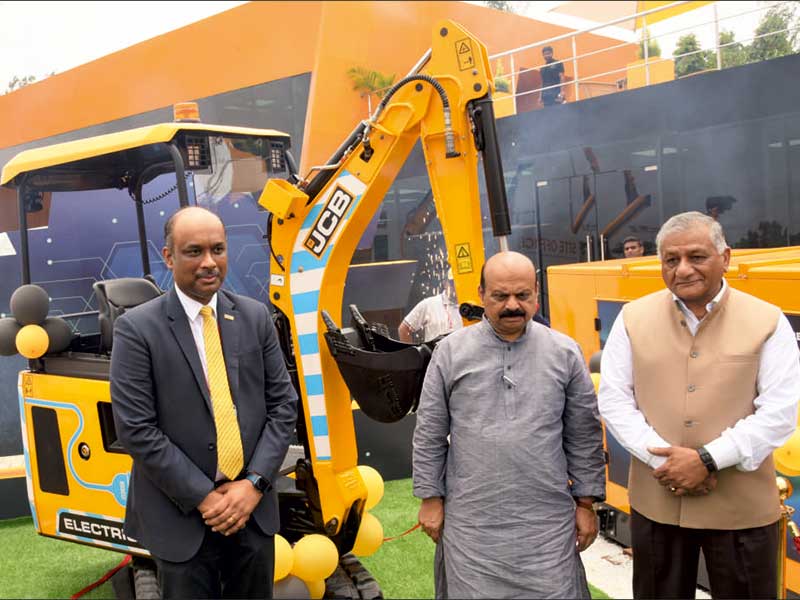 JCB India Introduces Industry’s First Fully Electric Construction Equipment; Displays Diverse Products