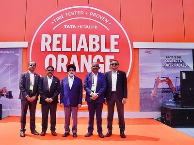 Tata Hitachi exhibition team