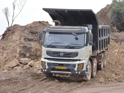 Tipper Trucks: OEMs Gain Business Amidst Compressed Market Size