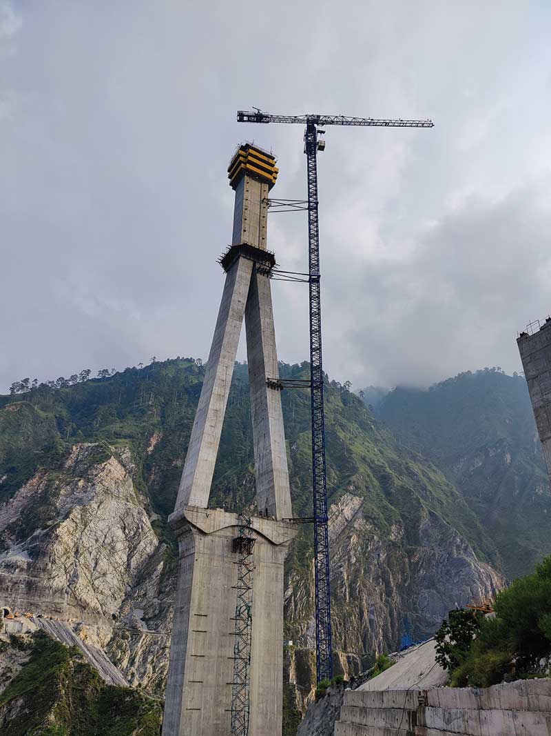 Comansa 21CM550 tower crane