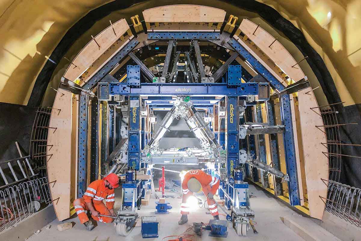 tunnel formwork carriage