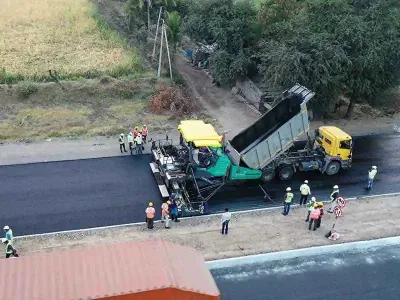 IJM India Infrastructure Ltd. Sets a Record of Laying 25.54-km lane in 17:45 hours