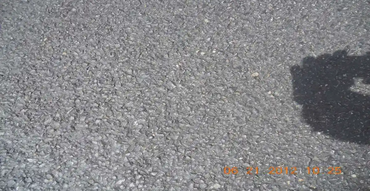 SMA surface after 12 months of laying-NH13 Bijapur-Hungund section laying done June 2011 