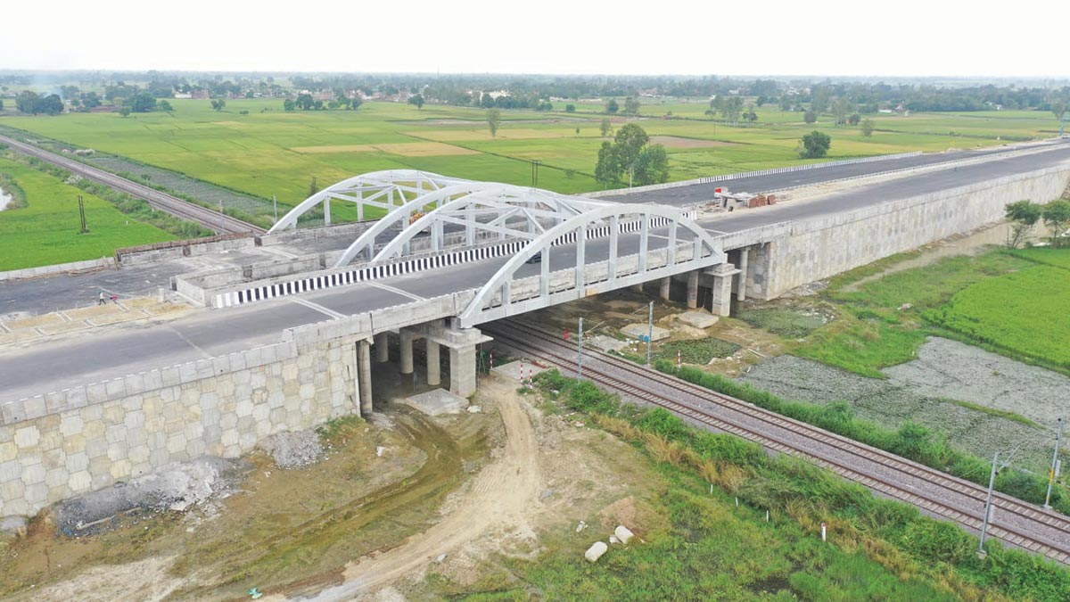 Constructing Bowstring Girder ROBs on Purvanchal Expressway