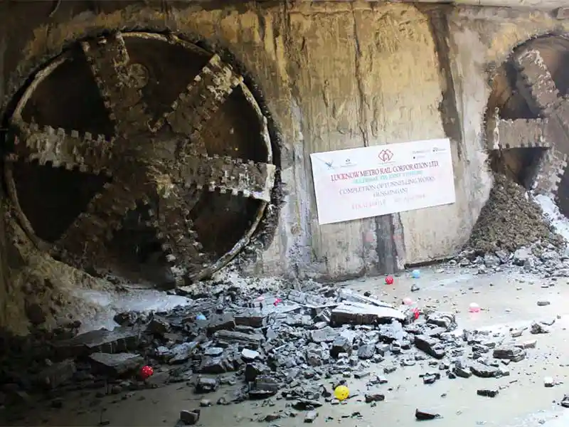 Uttar Pradesh Metro Rail Corporation Limited Underground Construction