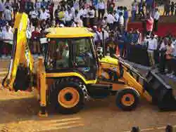 JCB India launches all new ecoXpert Backhoe Loader, NXT series, Quarry Master range of Excavators, and side engine Telehandlers