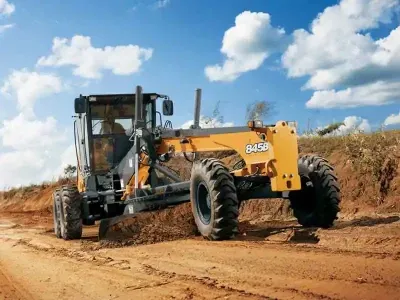 Motor Graders More Robust & Tougher