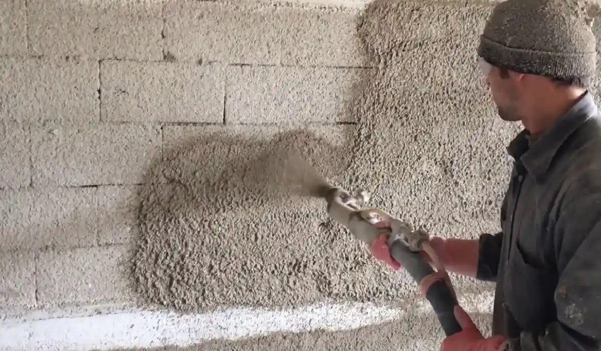 internal and external building wall by using spray plastering machine