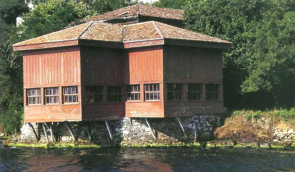 Constructed with timber or wood