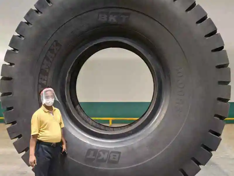 BKT’s New 57” Giant Tire: EARTHMAX SR 468