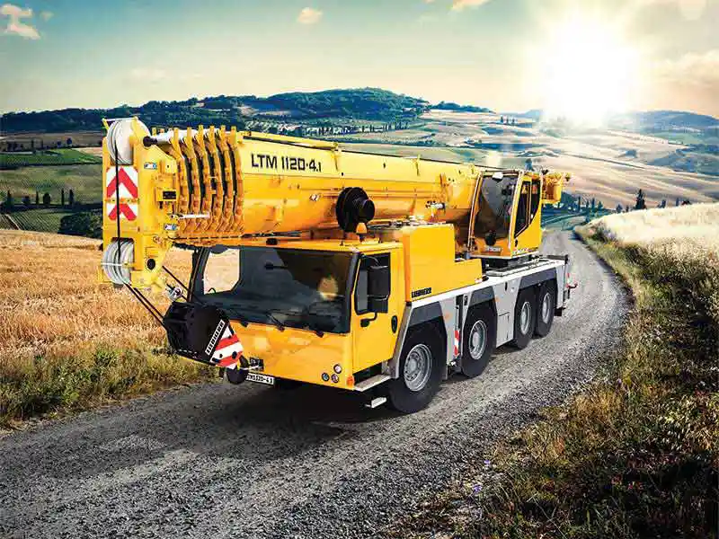 Maximum lifting capacity on four axles – Liebherr unveils the new LTM 1120 4.1