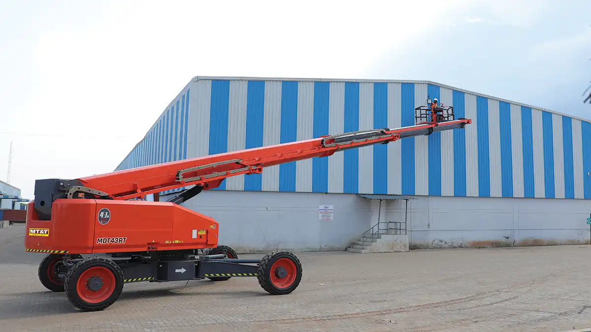 MTandT-Boom-Lift
