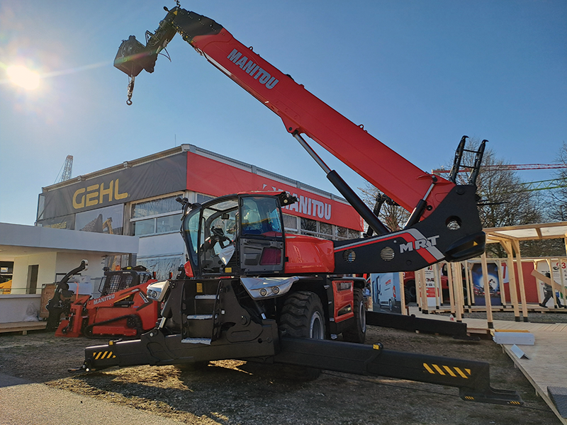 manitou-at-conexpo-2026