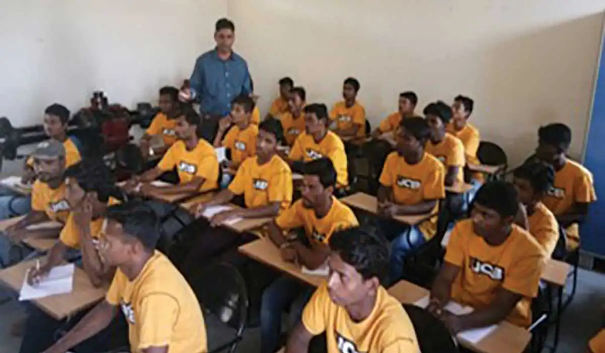 JCB’s Operator Training Centres