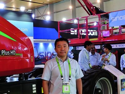 Dawei He at the Sinoboom exhibition