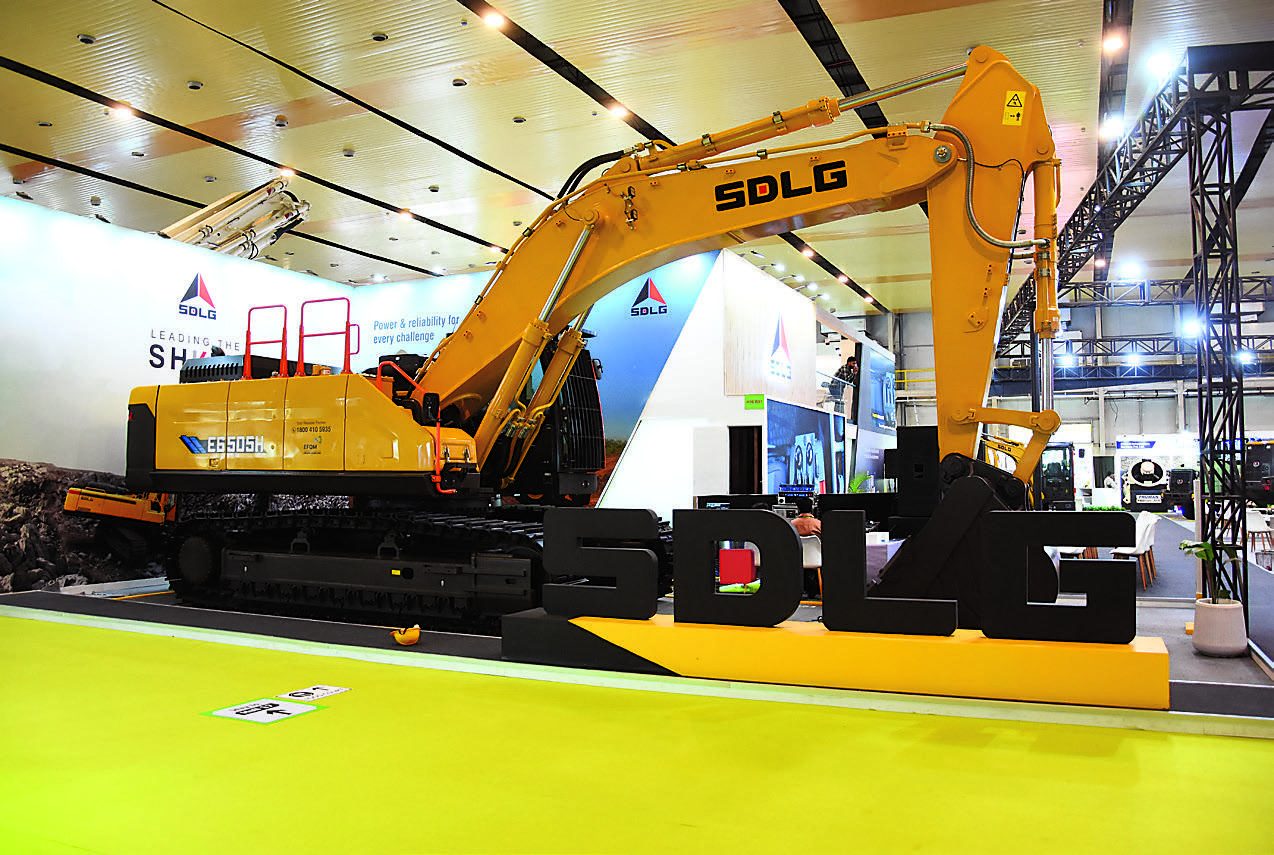 SDLG excavator on display