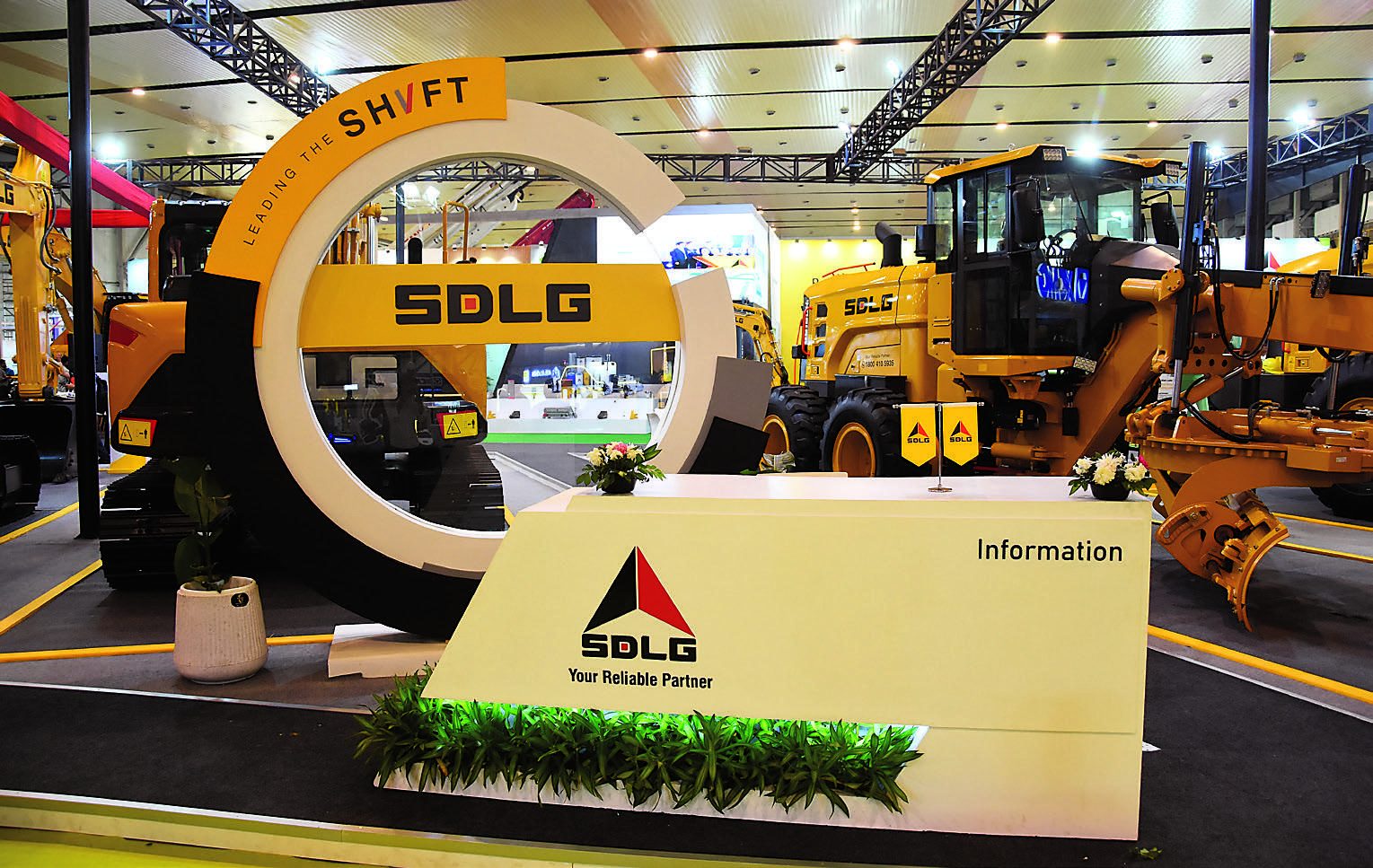 SDLG India construction equipment exhibition