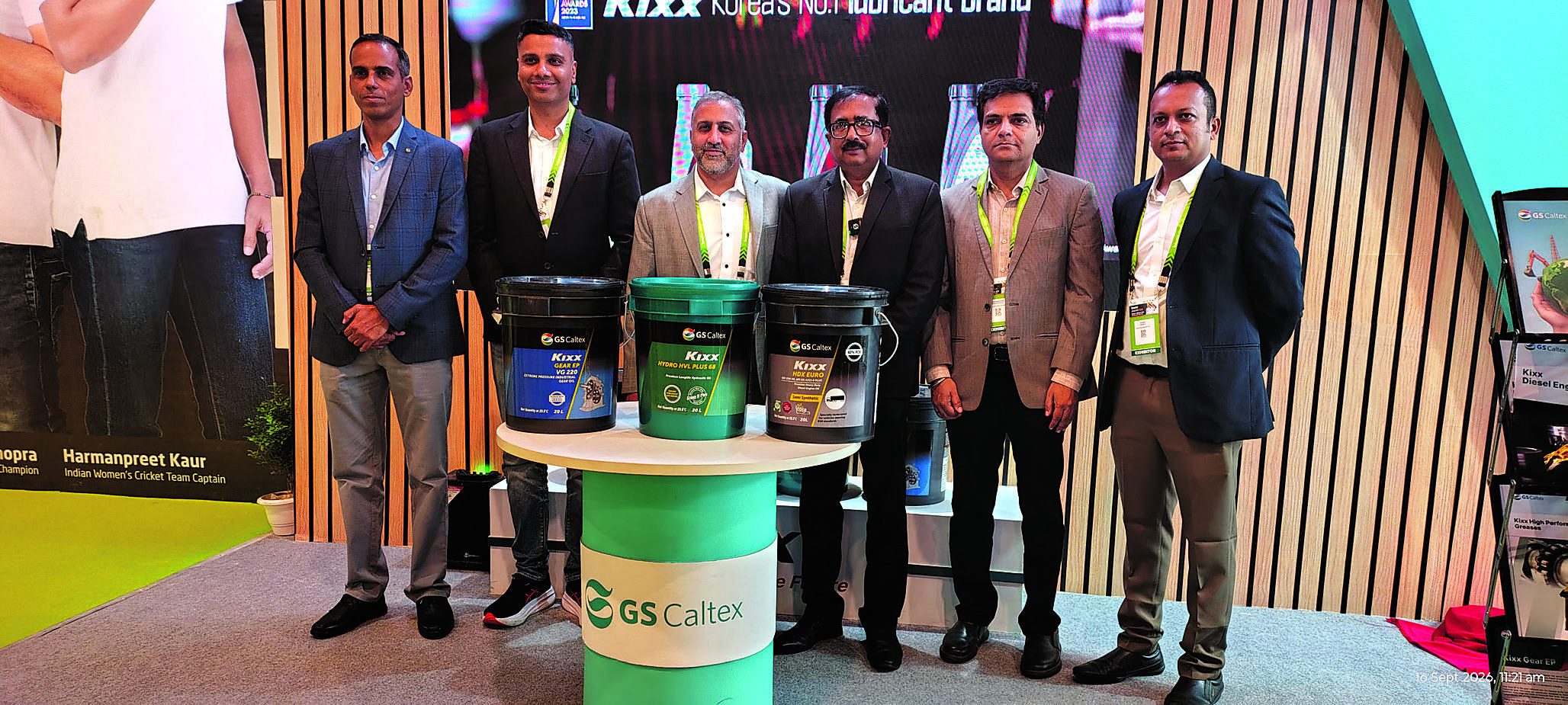 GS Caltex team with Kixx lubricants at the exhibition