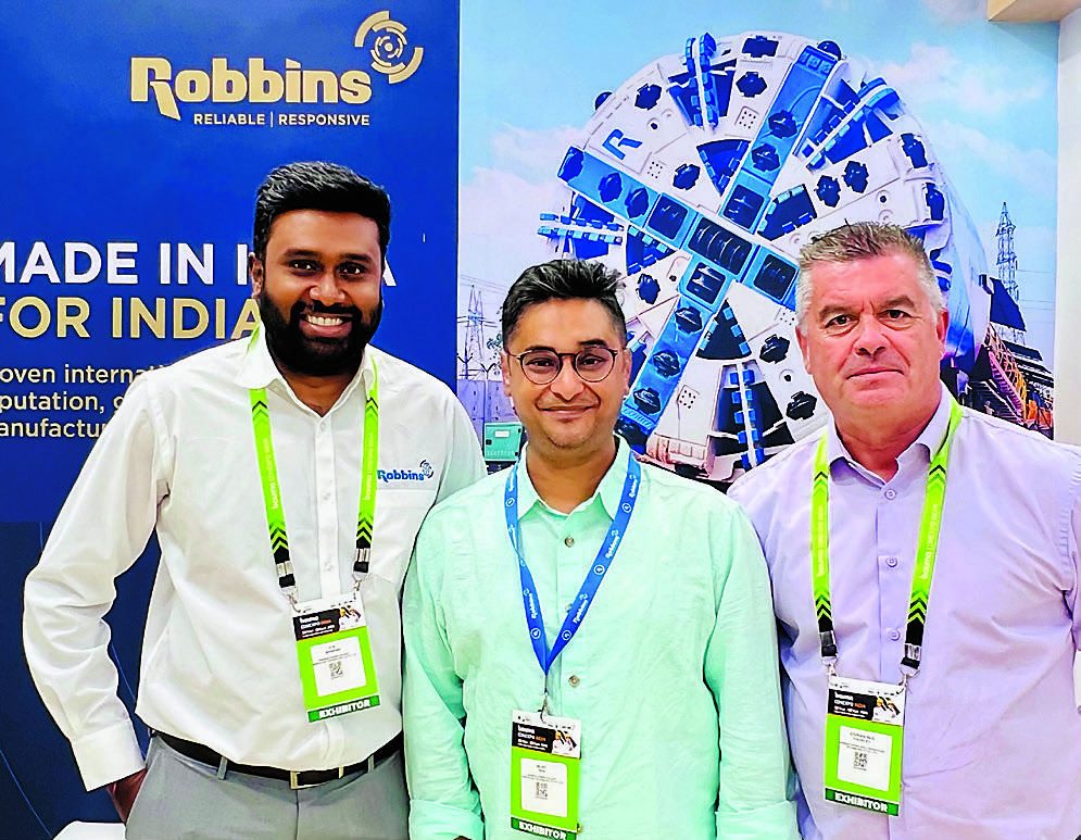 Robbins India representatives at bauma CONEXPO INDIA