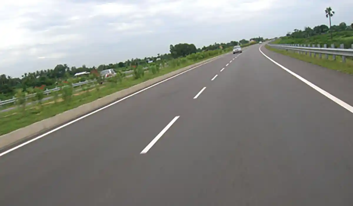 Some Critical Issues Pertaining to Road Construction Industry