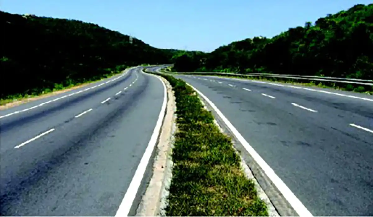 Functional Performance of Cement Concrete Pavements