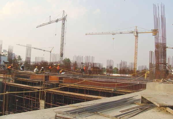 Potain Cranes Talib Shamsi Constructions