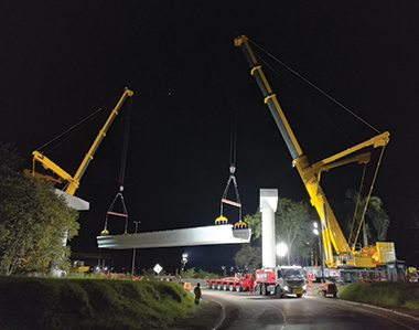 Liebherr mobile cranes working on metro project in Panama City