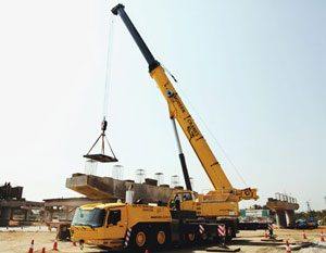 Modern Cranes Grove GMK6300L