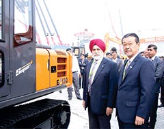 Tata Hitachi Launches all-new backhoe loader 'TATA HITACHI SHINRAI', Super+ Series of Hydraulic excavator, range of customized attachments