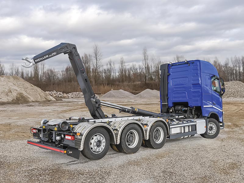 MEILLER displays weight-optimised MEILLER semi-trailer with heat insulation