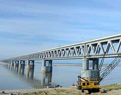 longest rail-road bridge in NE