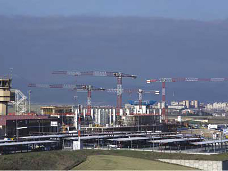 Tower Cranes for high end infrastructure projects