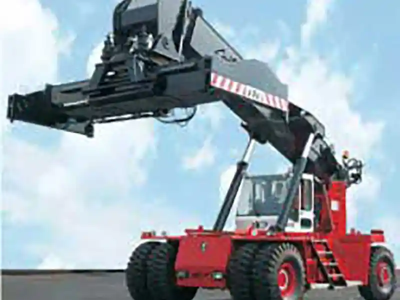 crane manufacturers to offer customized lifting equipment