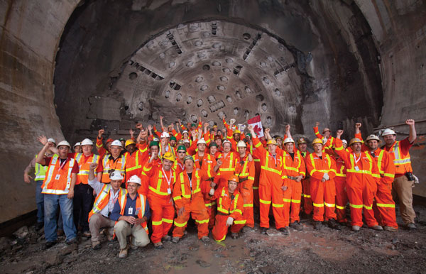 Niagra Tunnel breakthrough