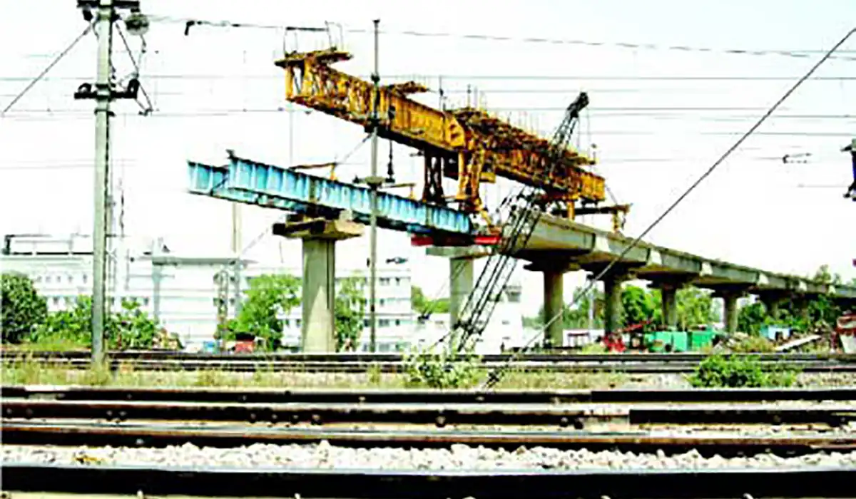 Construction work of Phase–II of Delhi Metro