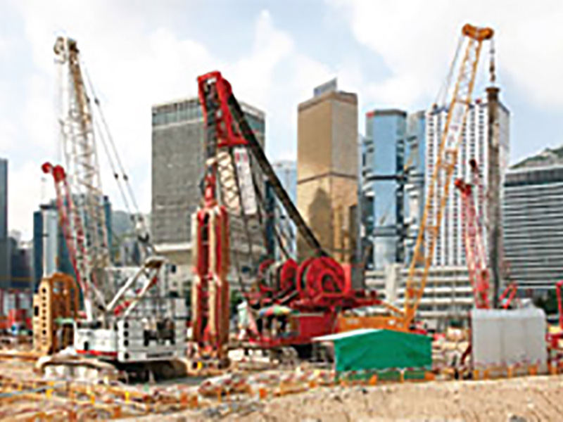 Liebherr Crawler Cranes at Hong Kong's Project
