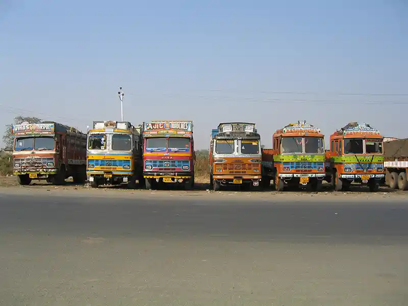 Vahak leveraging power of digitisation to transform Indian Road Logistics Sector