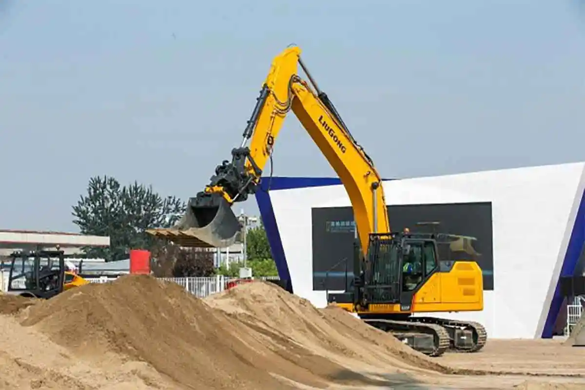 926F Excavator