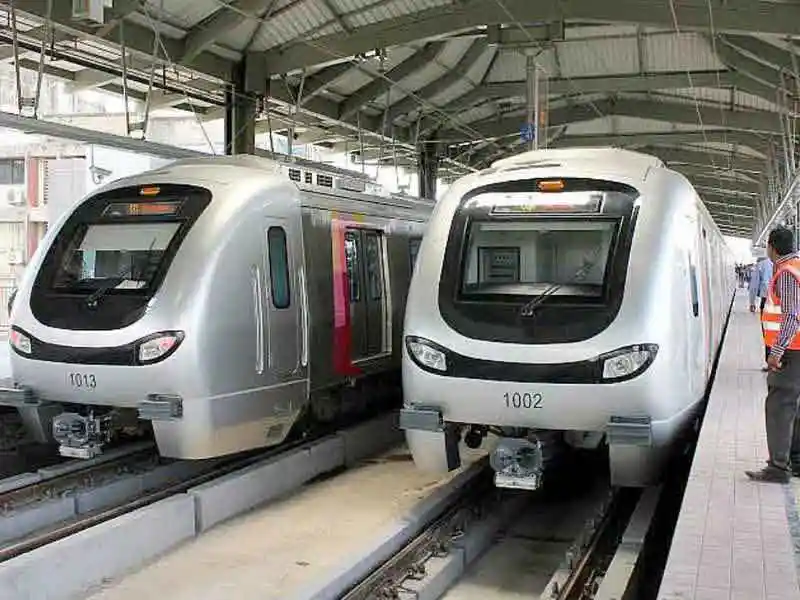 the Mumbai suburban railway network