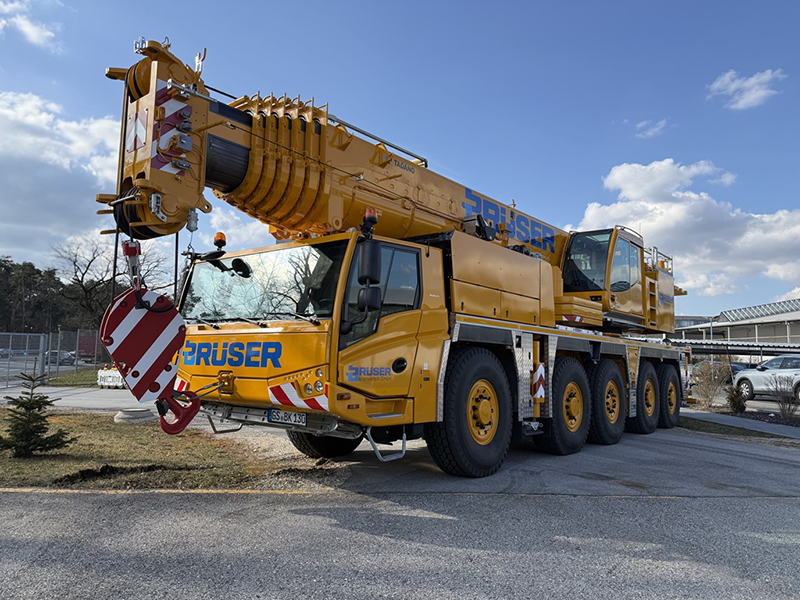 Tadano-AC5120-1-handover
