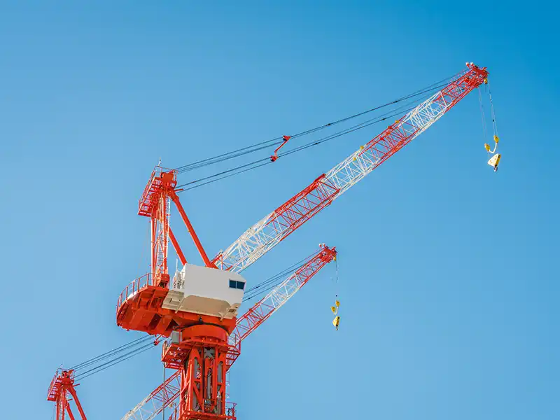 Sanghvi Movers secures Rs 150-cr contract in crane rental services