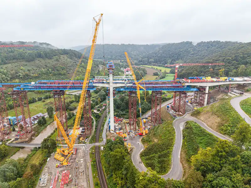 Liebherr LR 1700-1.0 crawler crane