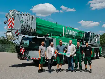 liebherr-ltm1400-Crane