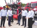 Manitou: Backhoe loaders, scissor lifts, telehandlers