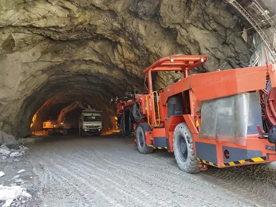 Tunnel-And-Underground-Space