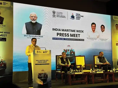 Sabananda-sonowal-investment-and-Maritime-jobs