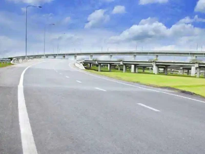 Toll-Collection-on-Ganga-Expressway